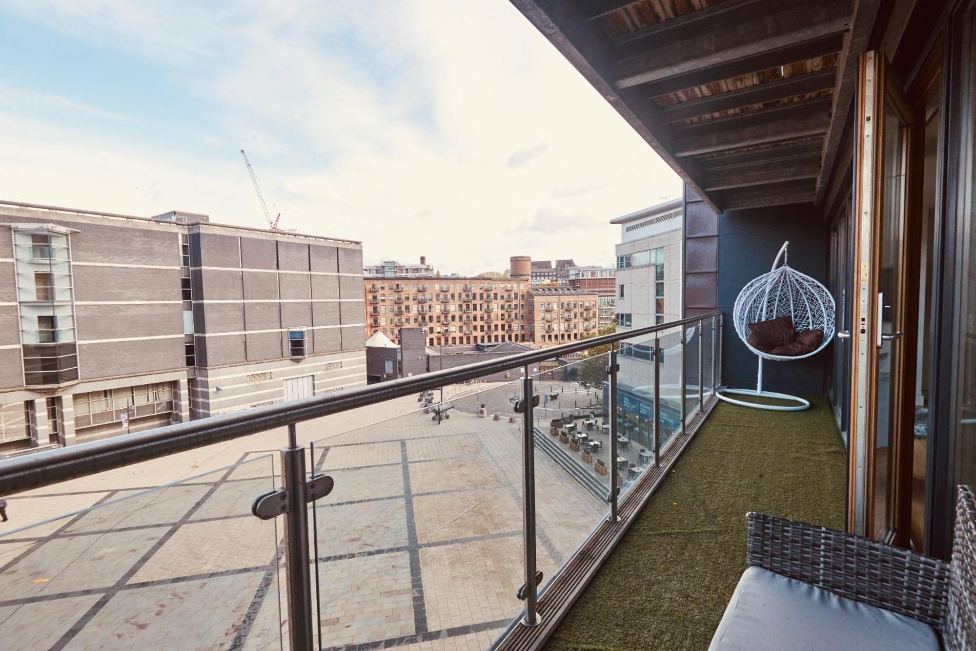 Central Leeds Dock Apt, Free Secure Parking! 2 Bed Exterior photo